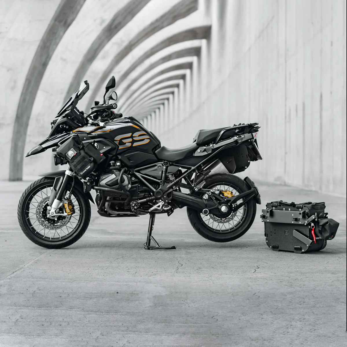 Rackless MotoBags - Image 14